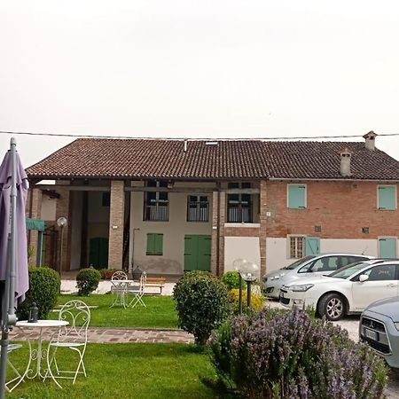 Bed and Breakfast Il Salice Ganaceto Exterior foto